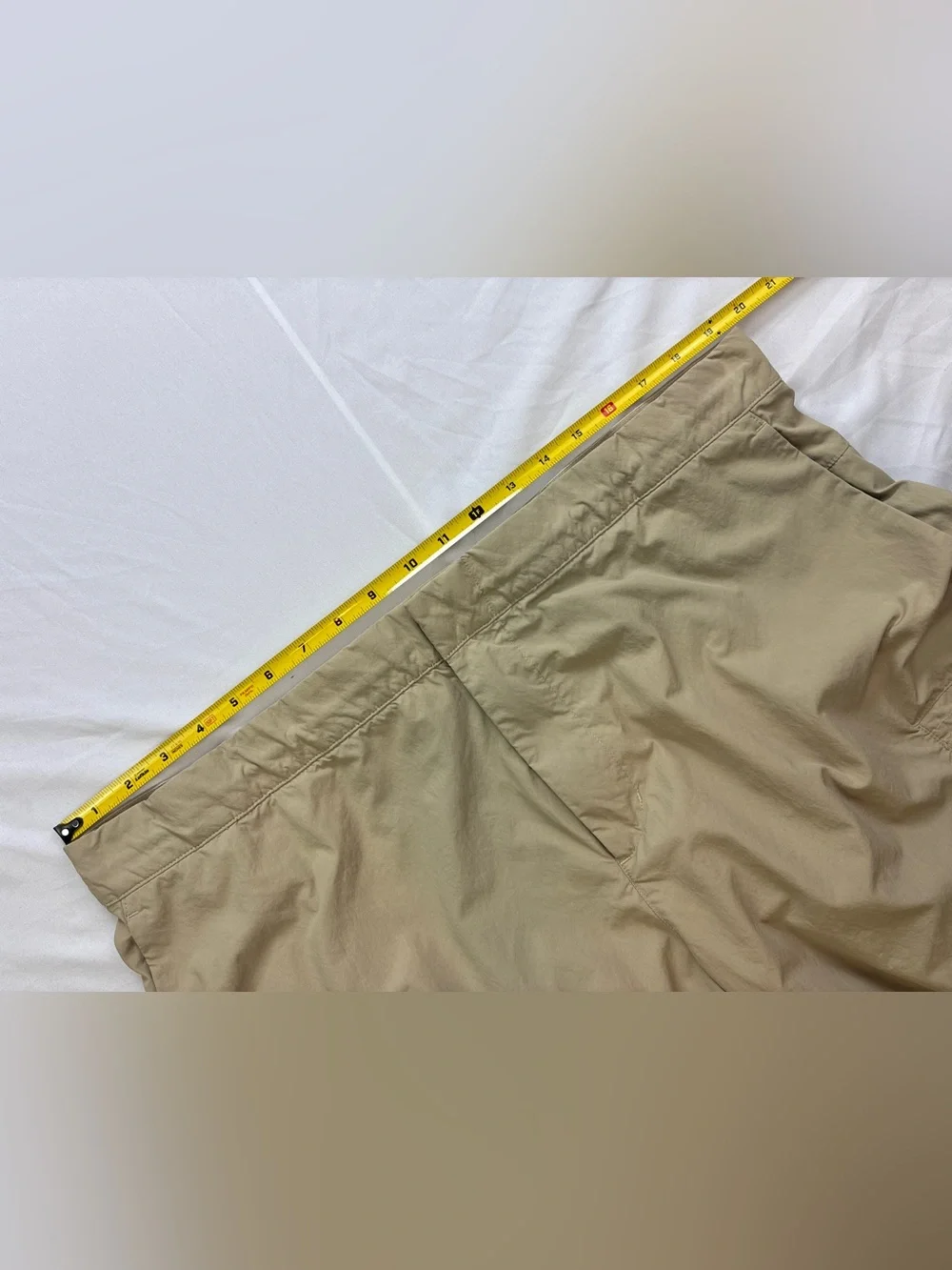 Nike Men’s Tan Lightweight Pants